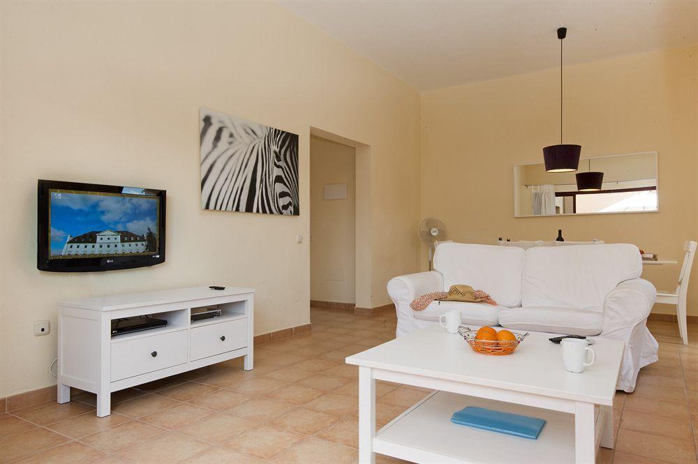 Villas Sol Deluxe คอร์ราเลโฮ ภายนอก รูปภาพ