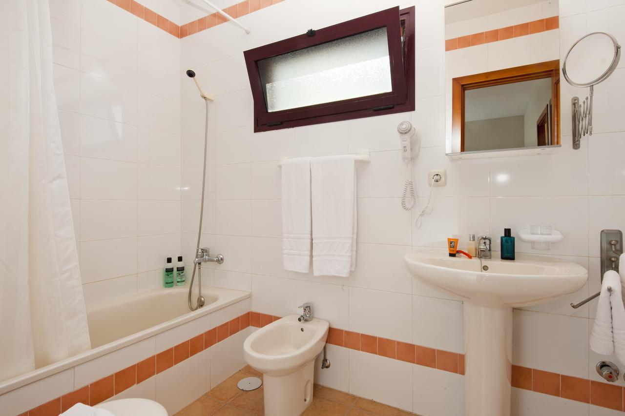Villas Sol Deluxe คอร์ราเลโฮ ภายนอก รูปภาพ