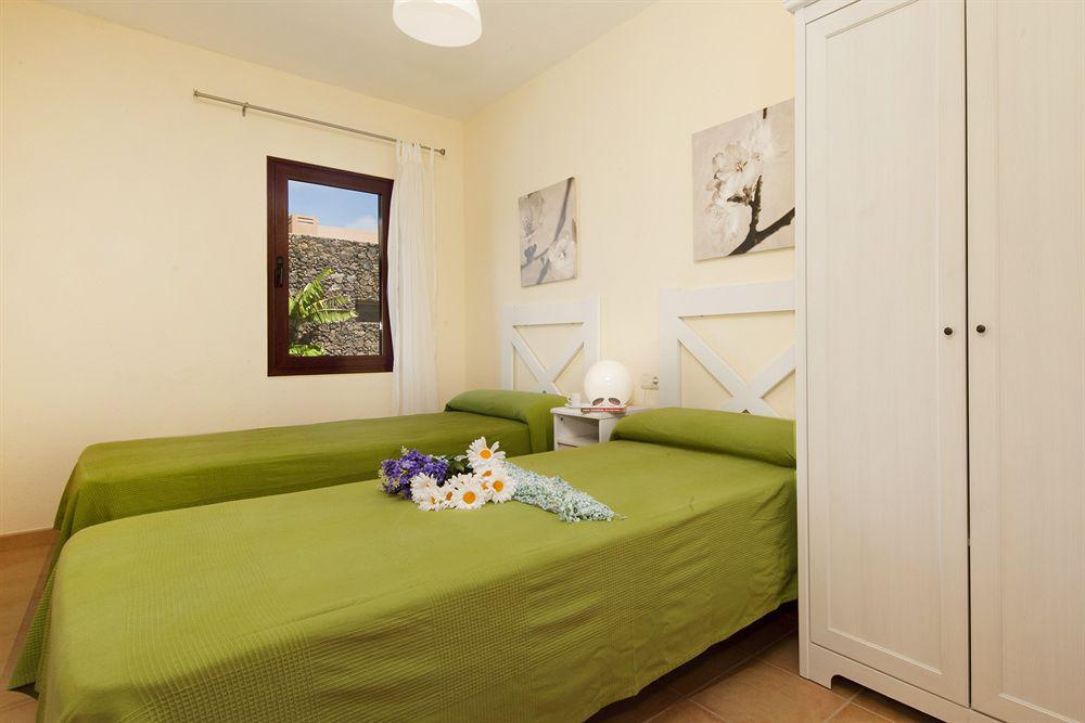 Villas Sol Deluxe คอร์ราเลโฮ ภายนอก รูปภาพ